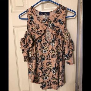 Flower blouse with straps and off shoulder